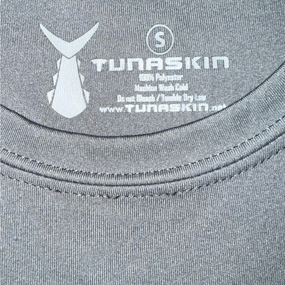 Gray Long Sleeve Tee with Crew Neck - Picture 3 of 6